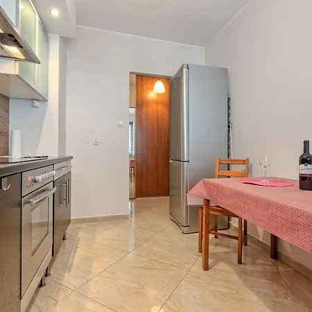 Rogalinska - Parking, Balcony&workspace - By Rentujemy Apartment *